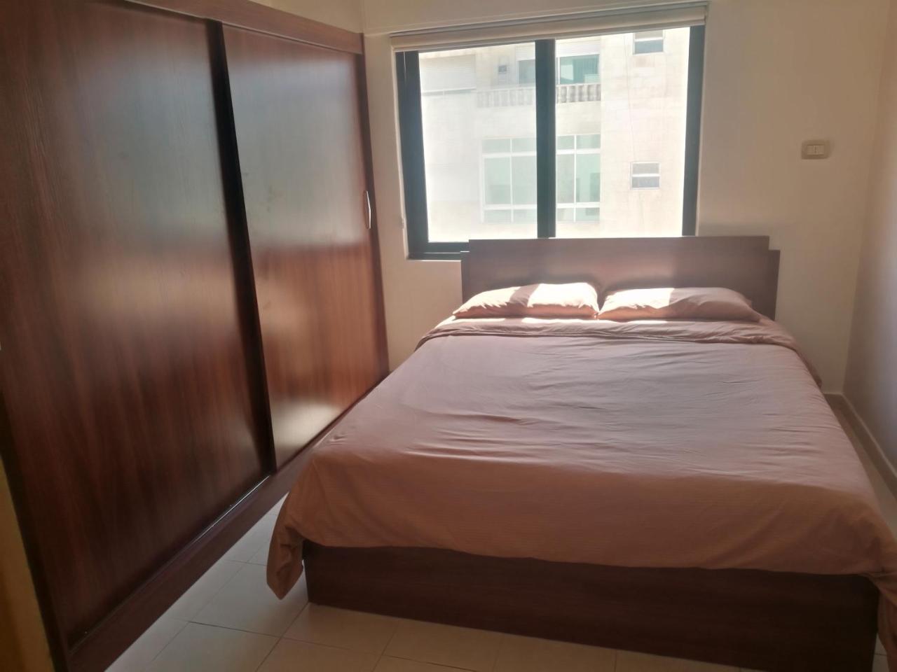 Cozy Dair Ghbar Apartment Amman Ngoại thất bức ảnh