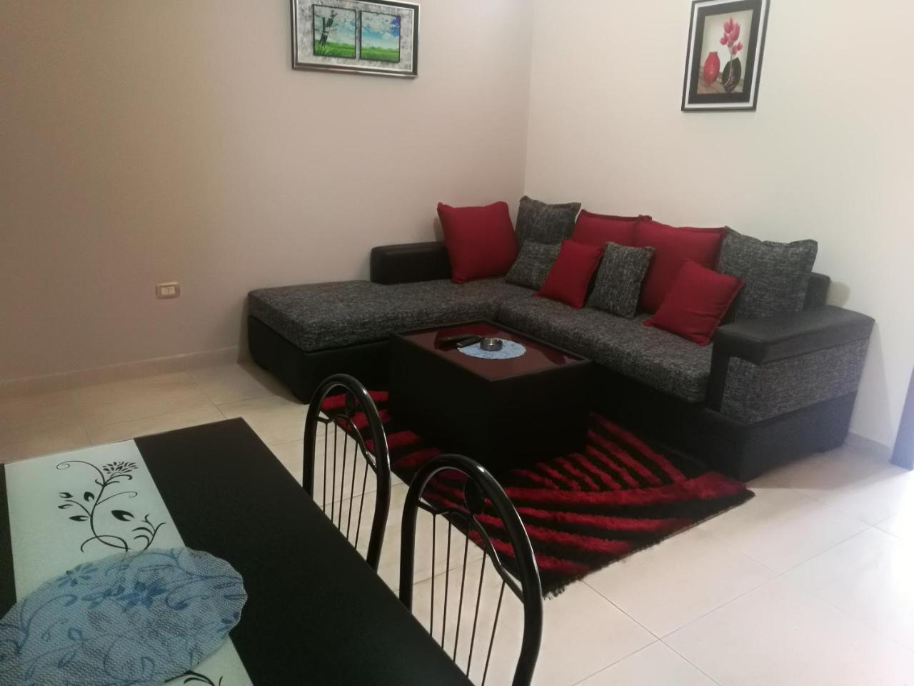 Cozy Dair Ghbar Apartment Amman Ngoại thất bức ảnh