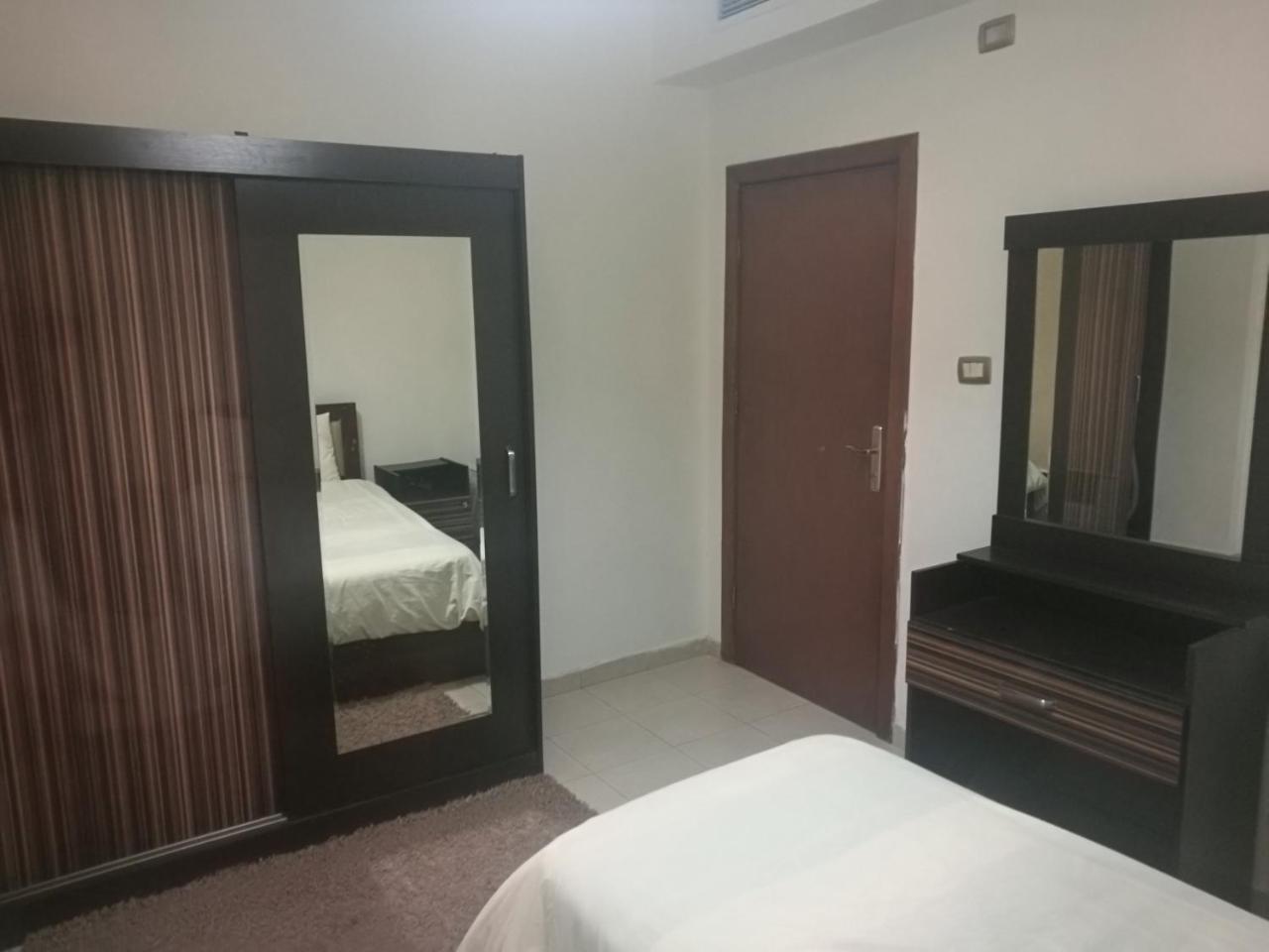 Cozy Dair Ghbar Apartment Amman Ngoại thất bức ảnh